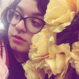 Meet your Posher, Isabel